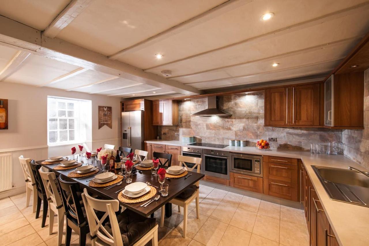 Thornhill House - Historic 5 Bedroom 5 Ensuite ستيرلينج المظهر الخارجي الصورة
